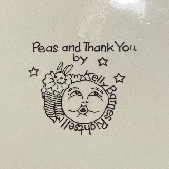 Peas and Thank You 7-1/2” Plate by Kelly Barnes Rightsell PRISTINE! - Picture 3 of 5
